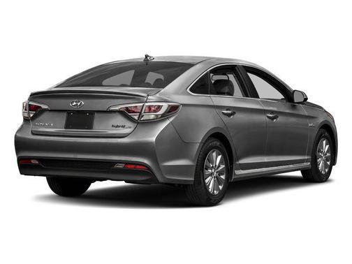 2017 Hyundai SONATA Hybrid SE