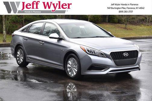 2017 Hyundai SONATA Hybrid SE