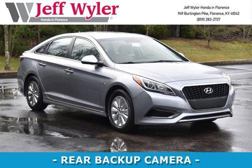 2017 Hyundai SONATA Hybrid SE