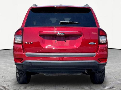 Deep Cherry Red Crystal Pearlcoat 2014 Jeep Compass Latitude