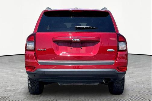 Deep Cherry Red Crystal Pearlcoat 2014 Jeep Compass Latitude