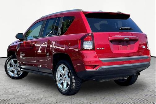 Deep Cherry Red Crystal Pearlcoat 2014 Jeep Compass Latitude