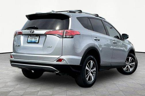 Silver Sky Metallic 2018 Toyota RAV4 XLE