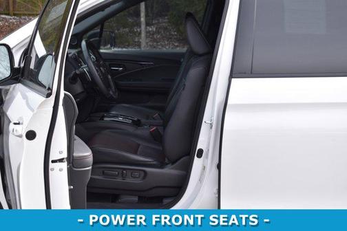 2023 Honda Ridgeline Black