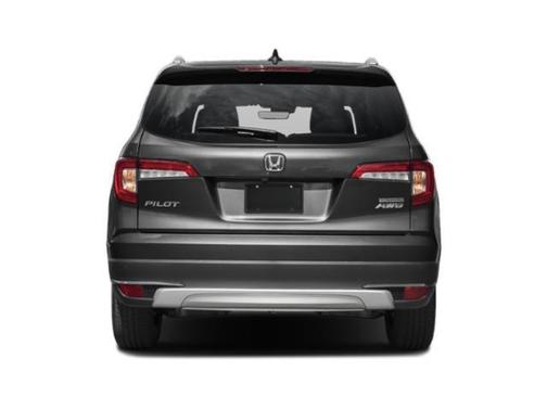 Lunar Silver Metallic 2019 Honda Pilot Touring 8-Passenger