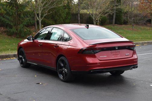 2025 Honda Accord Hybrid Base