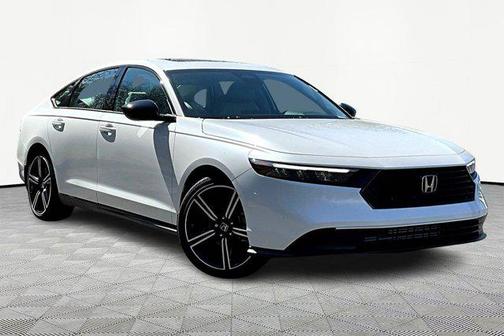 Platinum White Pearl 2026 Honda Accord SE