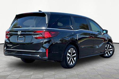 Crystal Black Pearl 2025 Honda Odyssey EX-L