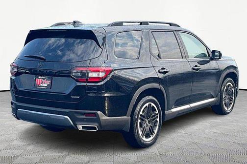 2026 Honda Pilot Touring 8-Passenger