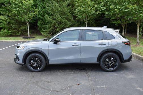 Urban Gray Pearl 2026 Honda HR-V AWD Sport