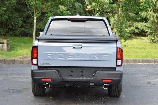 Sonic Gray Pearl 2026 Honda Ridgeline RTL
