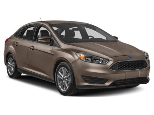 Ingot Silver 2015 Ford Focus SE