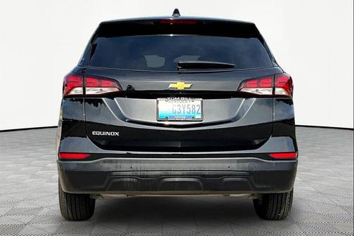 Mosaic Black Metallic 2023 Chevrolet Equinox LS