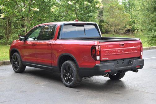 2025 Honda Ridgeline Black