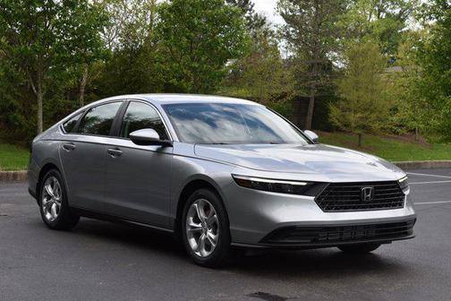 2025 Honda Accord LX 1.5T