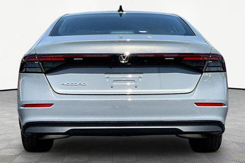 Urban Gray Pearl 2026 Honda Accord SE