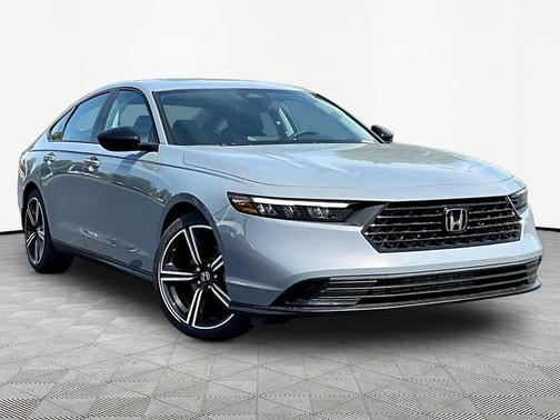 Urban Gray Pearl 2026 Honda Accord SE