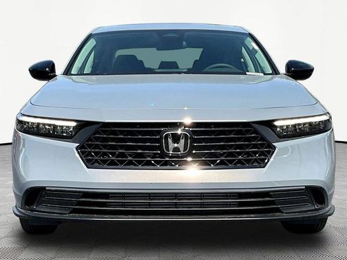 Urban Gray Pearl 2026 Honda Accord SE
