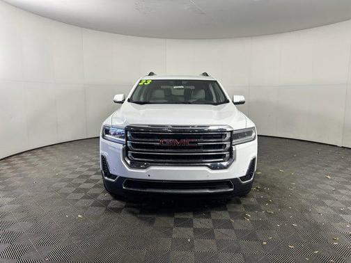 2023 GMC Acadia FWD SLT