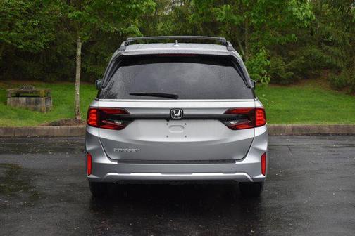 Solar Silver Metallic 2026 Honda Odyssey EX-L