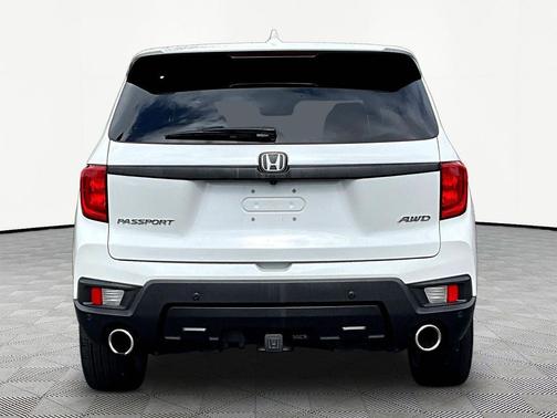 Platinum White Pearl 2022 Honda Passport AWD EX-L