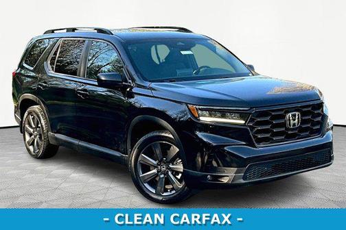 Crystal Black Pearl 2023 Honda Pilot AWD Sport