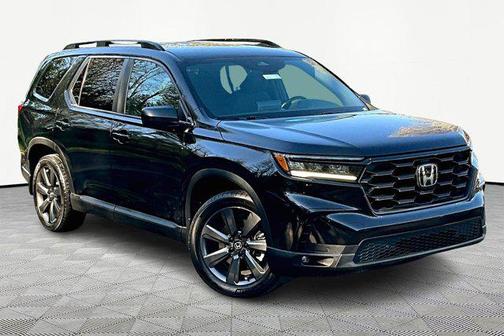 Crystal Black Pearl 2023 Honda Pilot AWD Sport
