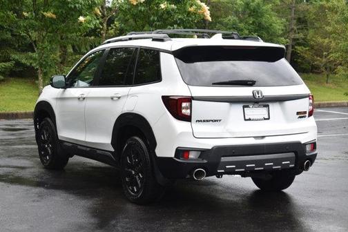 2023 Honda Passport AWD TrailSport