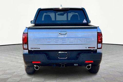 Solar Silver Metallic 2026 Honda Ridgeline TrailSport+