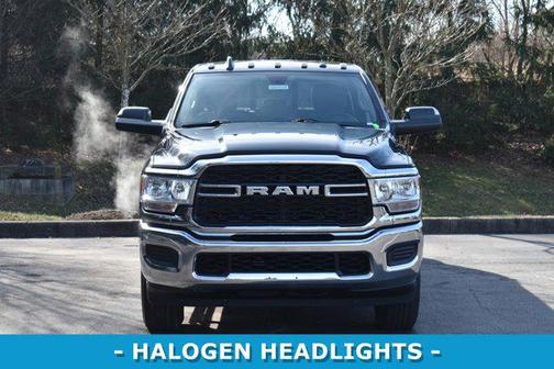 2020 RAM 2500 Tradesman Crew Cab 4X4 6'4' Box