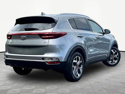 Steel Gray 2021 Kia Sportage EX