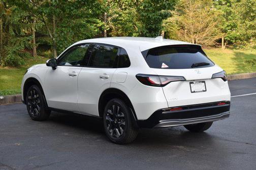 Platinum White Pearl 2026 Honda HR-V EX-L