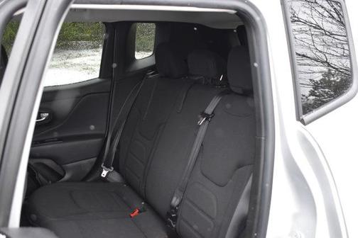 2017 Jeep Renegade Altitude