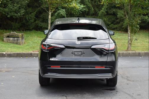 Crystal Black Pearl 2027 Honda HR-V EX-L