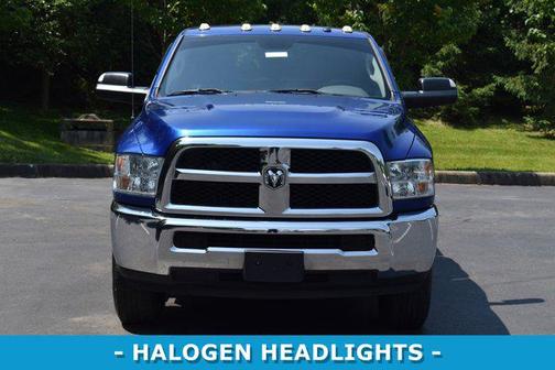 2018 RAM 2500 Tradesman Crew Cab 4x4 6'4' Box