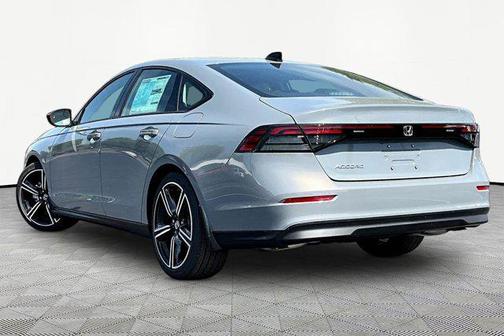 Urban Gray Pearl 2026 Honda Accord SE