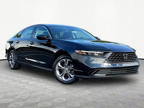 Crystal Black Pearl 2023 Honda Accord EX