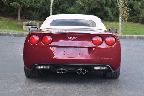 2006 Chevrolet Corvette Base