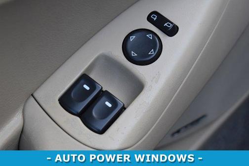 2006 Chevrolet Corvette Base