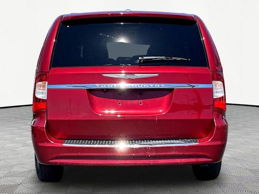 Deep Cherry Red Crystal Pearlcoat 2015 Chrysler Town & Country Touring