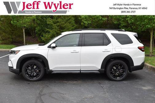 2025 Honda Pilot Touring 8-Passenger