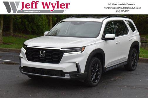 2025 Honda Pilot Touring 8-Passenger