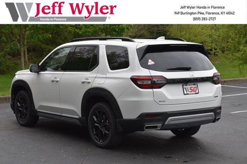 2025 Honda Pilot Touring 8-Passenger