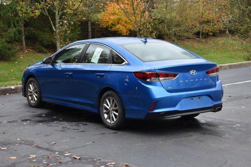 2018 Hyundai SONATA SE