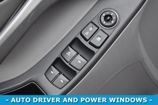 2015 Hyundai ELANTRA Limited