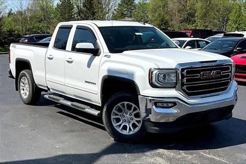 Summit White 2019 GMC Sierra 1500 SLE