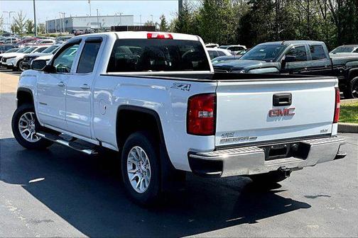 Summit White 2019 GMC Sierra 1500 SLE