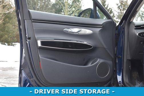 2025 Genesis GV70 2.5T AWD