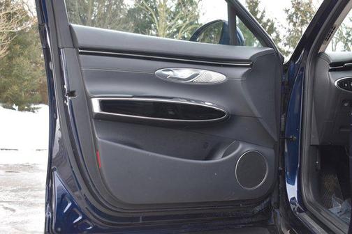 2025 Genesis GV70 2.5T AWD