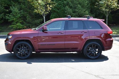 2017 Jeep Grand Cherokee Altitude
